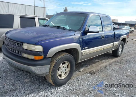 2002 Chevrolet Silverado 1500 Ls из США, поврежденный, VIN 2GCEK19T721135079